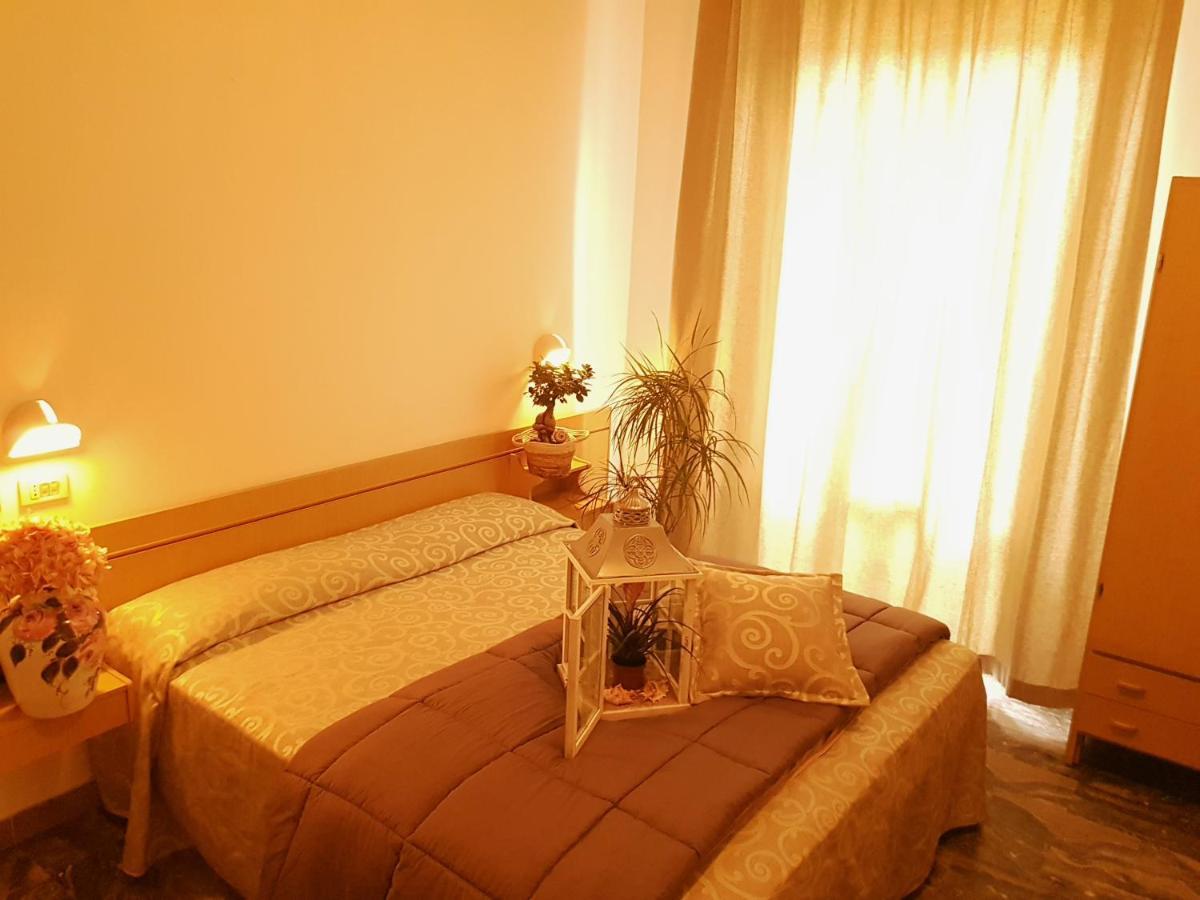 Hotel Romantica Rimini Zewnętrze zdjęcie