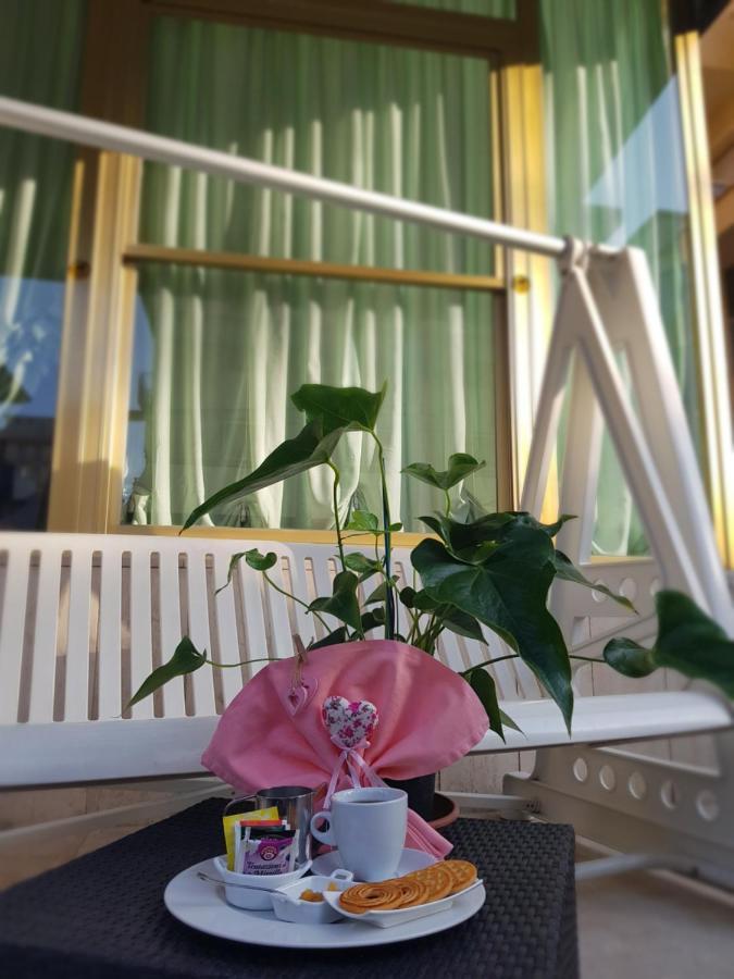 Hotel Romantica Rimini Zewnętrze zdjęcie