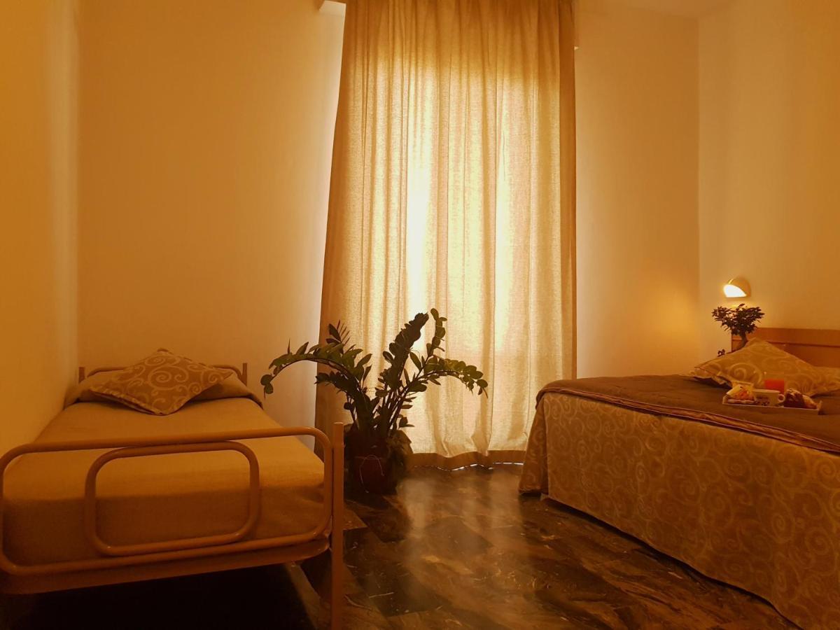 Hotel Romantica Rimini Zewnętrze zdjęcie