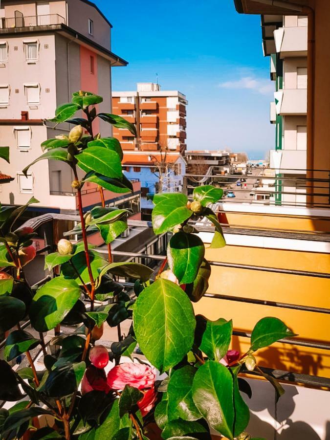 Hotel Romantica Rimini Zewnętrze zdjęcie